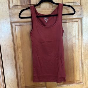 NWT rust brown Modern tank top. XS.